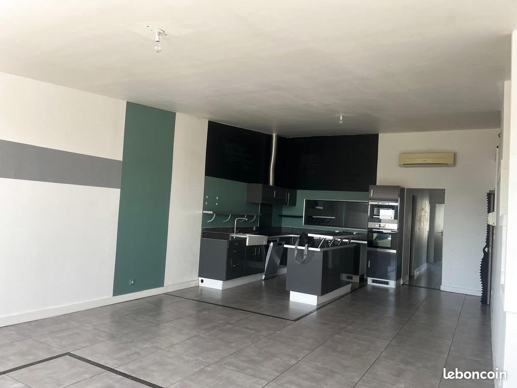Appartement à vendre, 100m², Aigues-Mortes