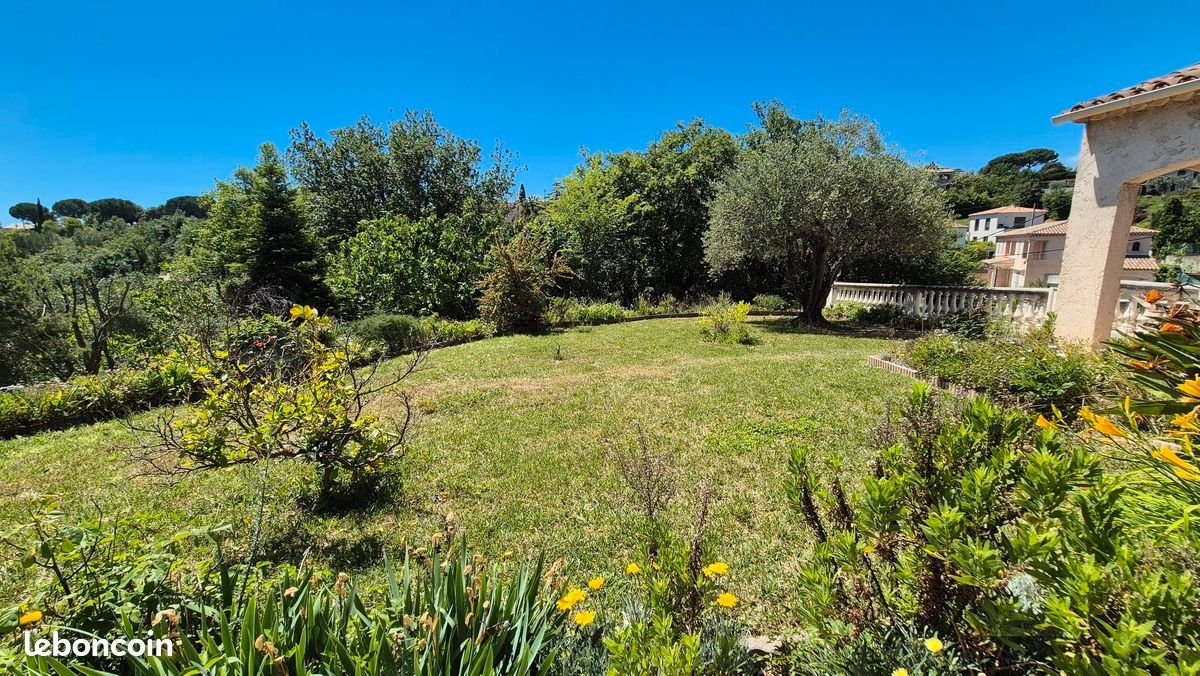 Maison à vendre, 4m², Cagnes-sur-Mer