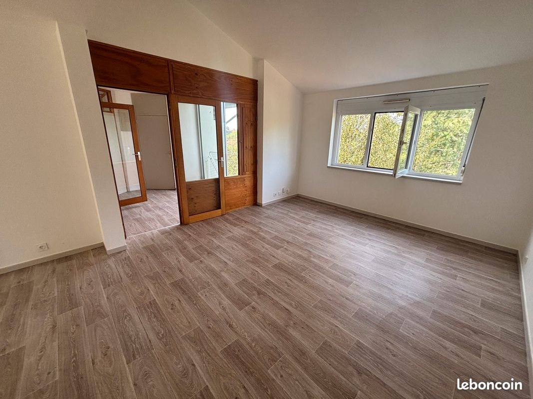Appartement à louer, 73m², Riorges