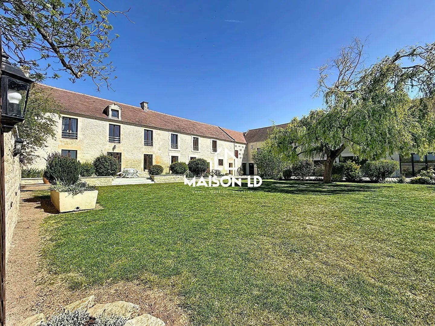 Maison à vendre, 690m², Caen