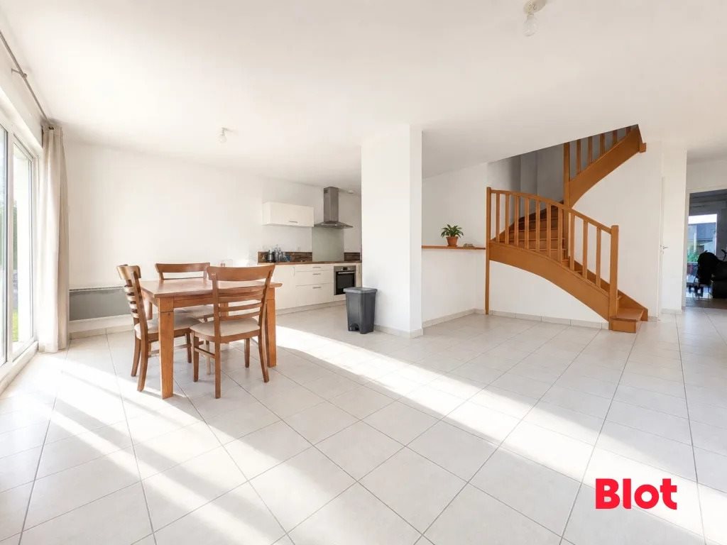 Maison à vendre, 104m², Brécé