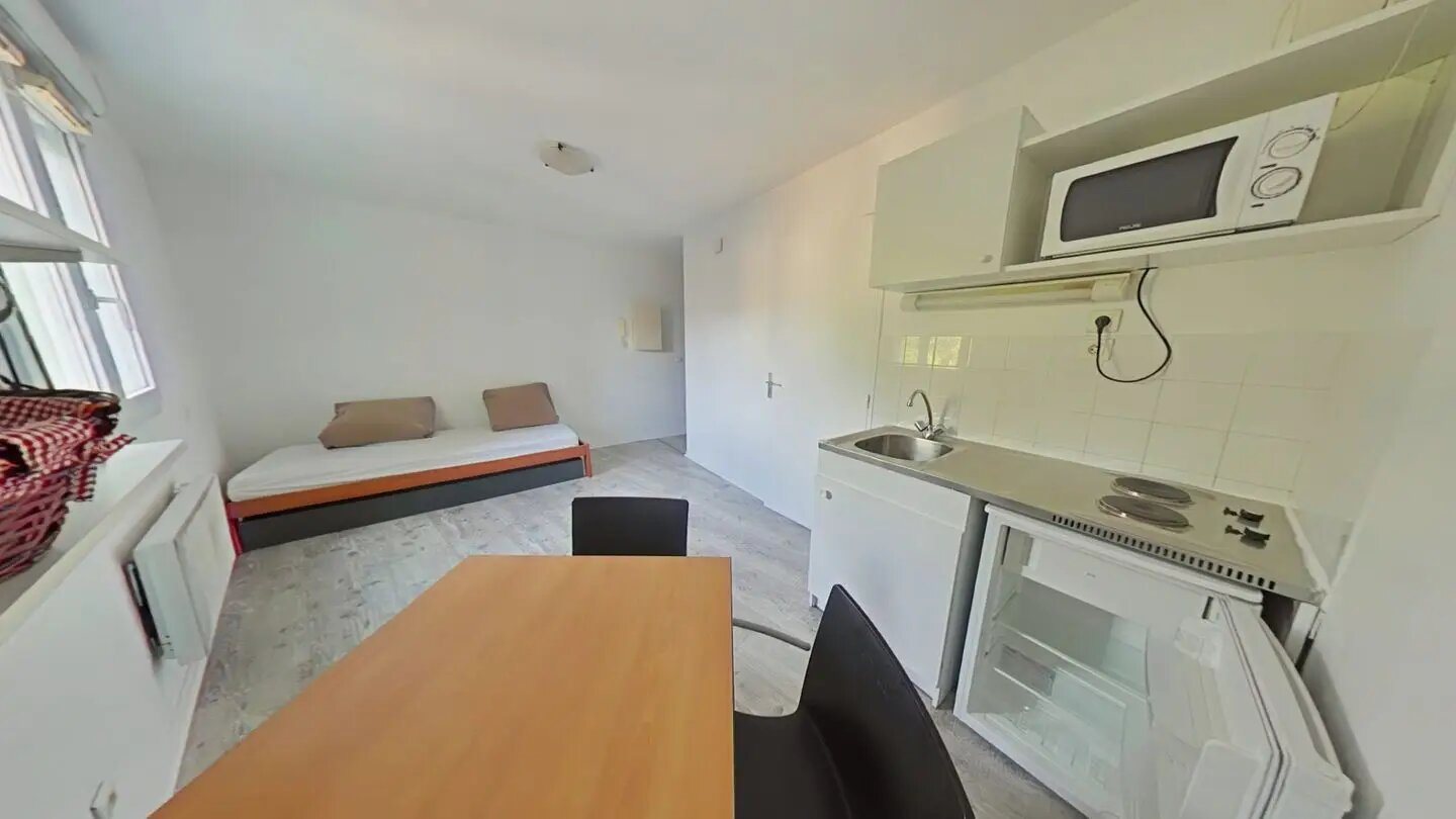 Appartement à louer, 18m², Saint-Etienne