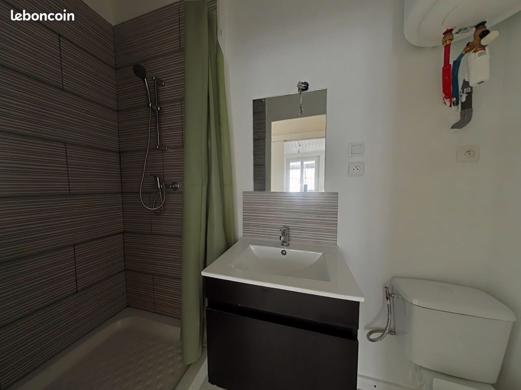 Appartement à louer, 34m², Saint-Étienne