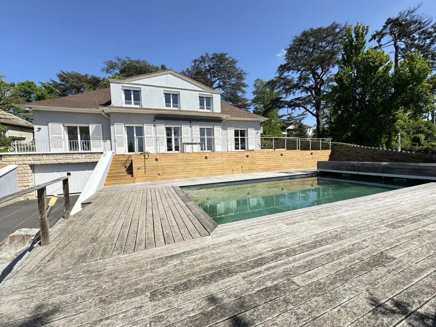 Maison à vendre, 258m², Saint-Priest-en-Jarez