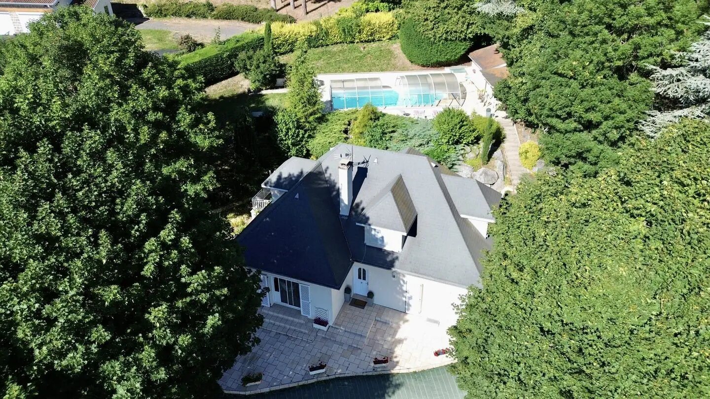 Maison à vendre, 160m², Saint-Genest-Lerpt
