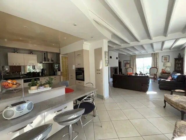 Maison à vendre, 160m², Saint-Genest-Lerpt