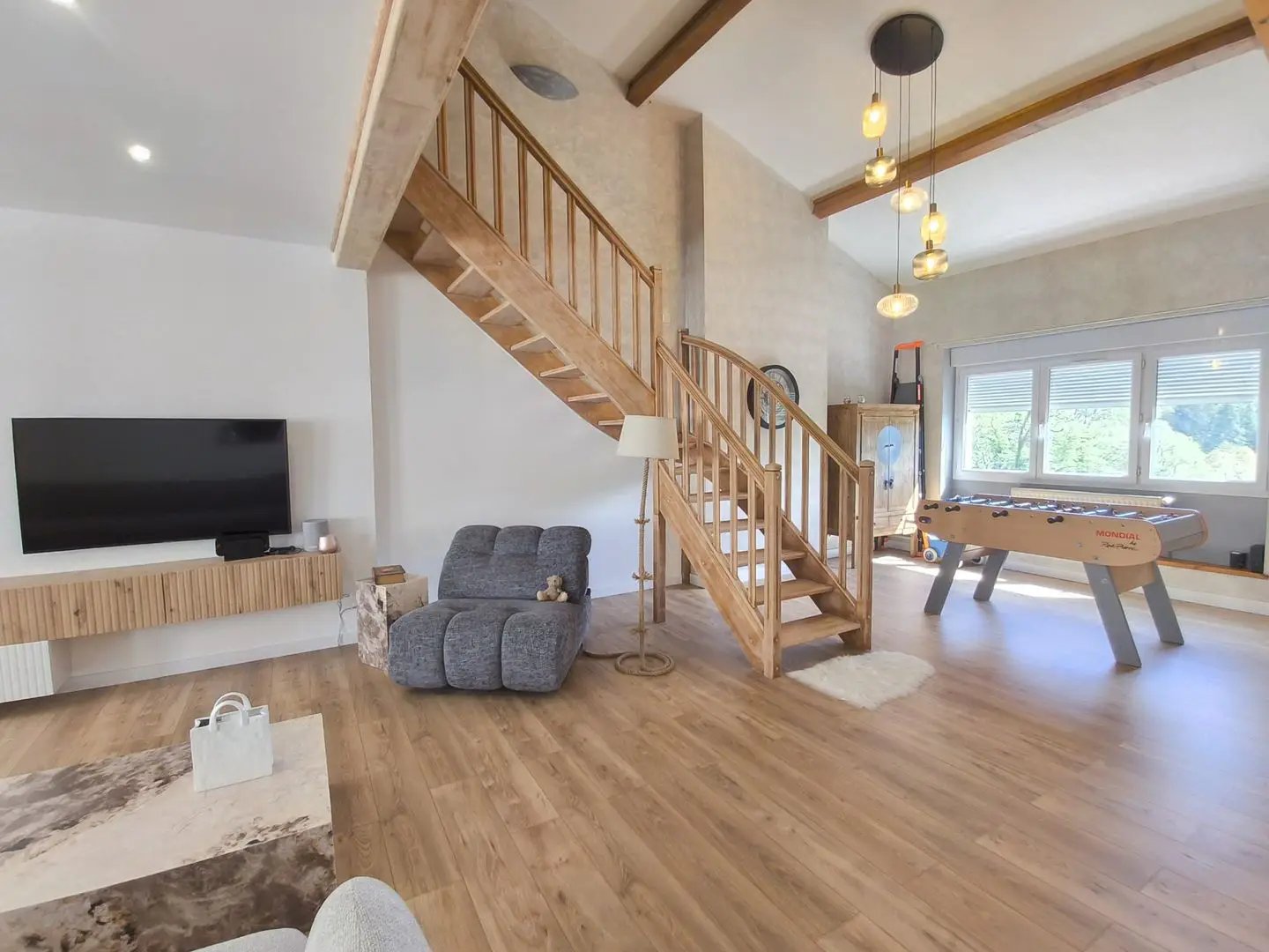 Appartement à vendre, 147m², Saint-Genest-Lerpt