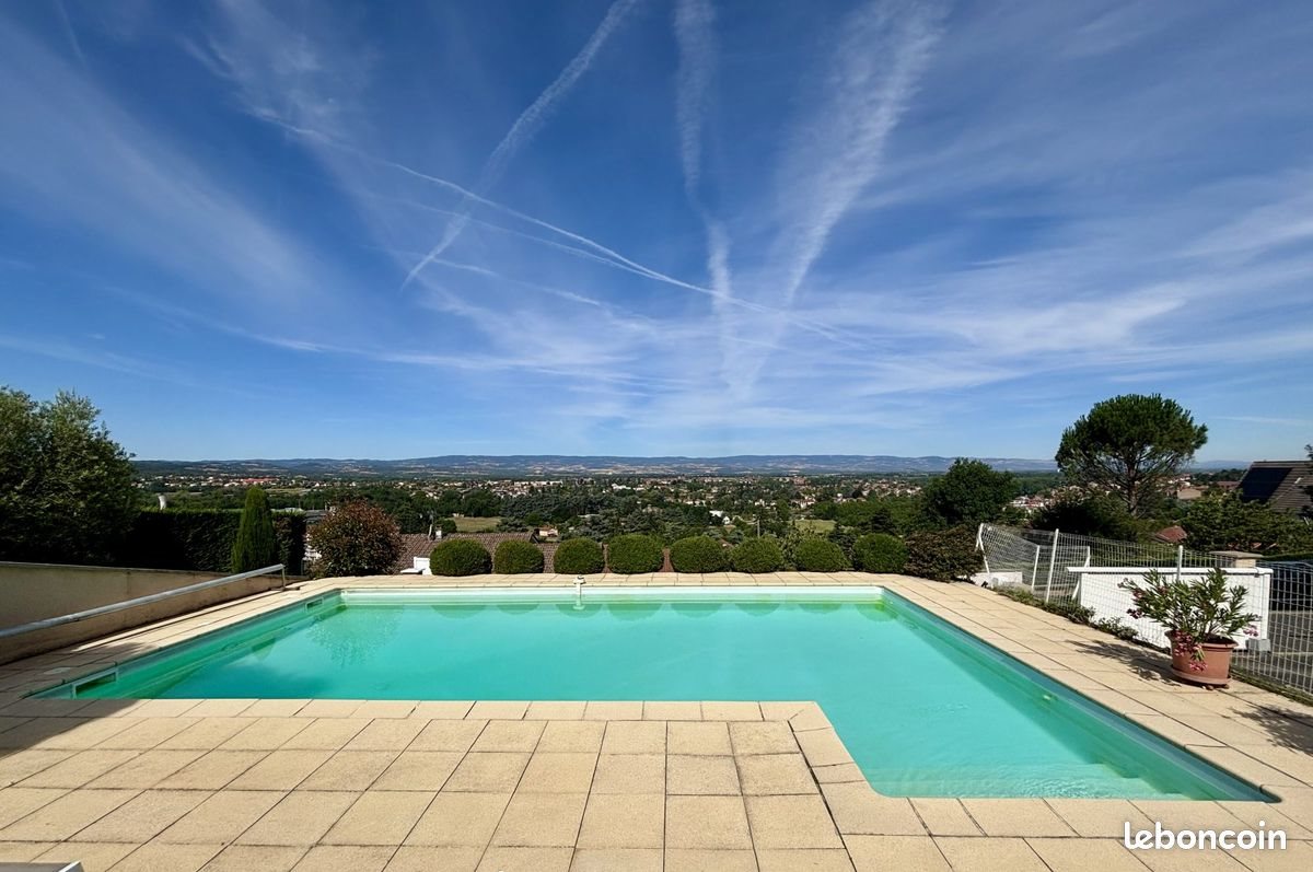 Maison à vendre, 161m², Saint-Just-Saint-Rambert
