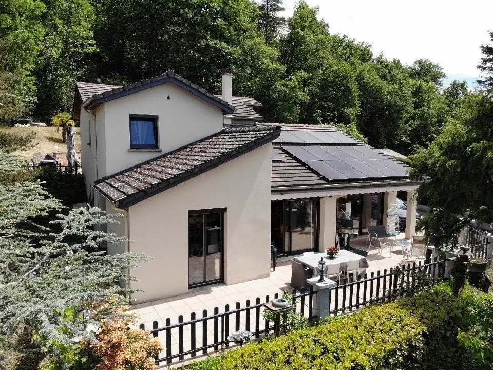Maison à vendre, 117m², L'Etrat