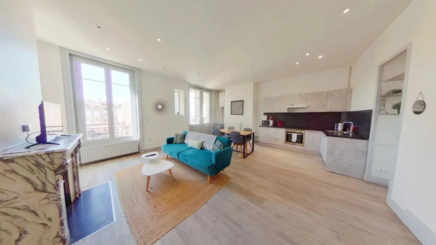 Appartement à louer, 76m², Saint-Etienne