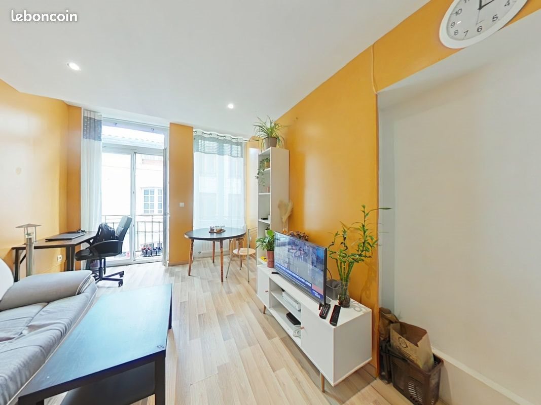 Appartement à louer, 49m², Saint-Etienne