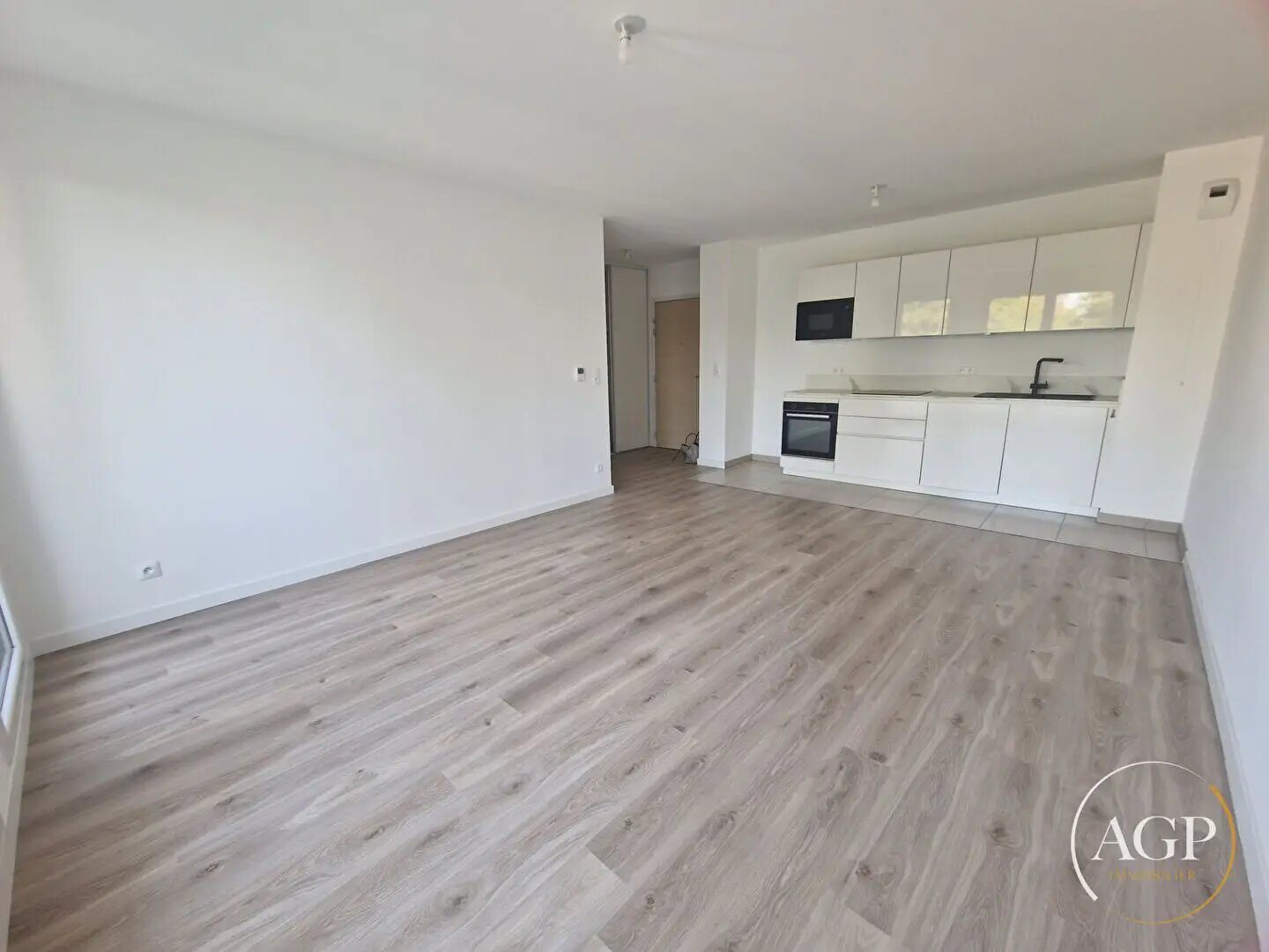 Appartement à louer, 58m², Saint-Jean-de-la-Ruelle