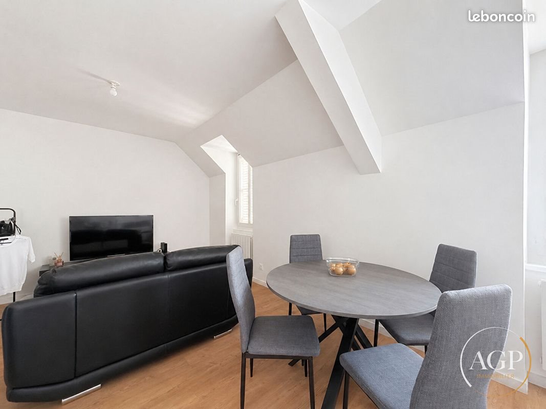 Appartement à louer, 44m², Meung-sur-Loire