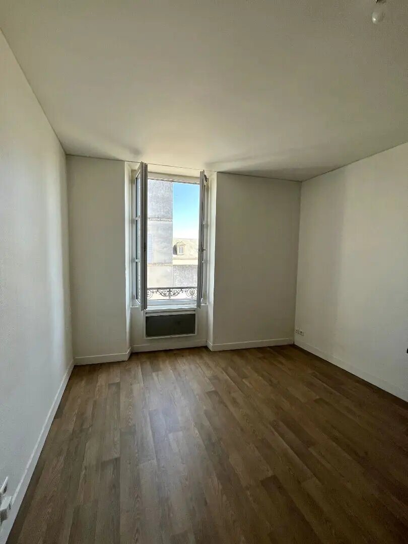 Appartement à louer, 27m², Orléans