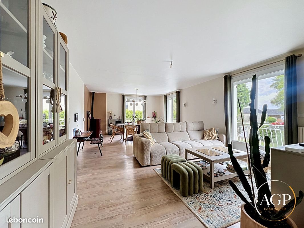 Maison à vendre, 158m², Neuville-aux-Bois