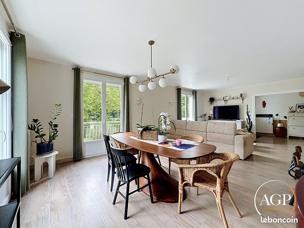Maison à vendre, 158m², Neuville-aux-Bois