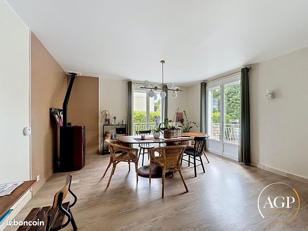 Maison à vendre, 158m², Neuville-aux-Bois