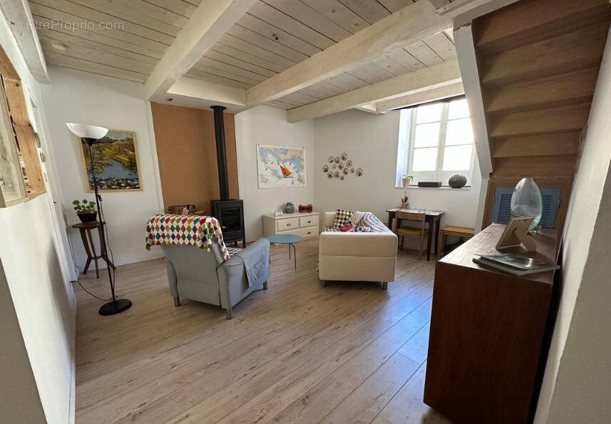 Maison à vendre, 127m², Le Caylar