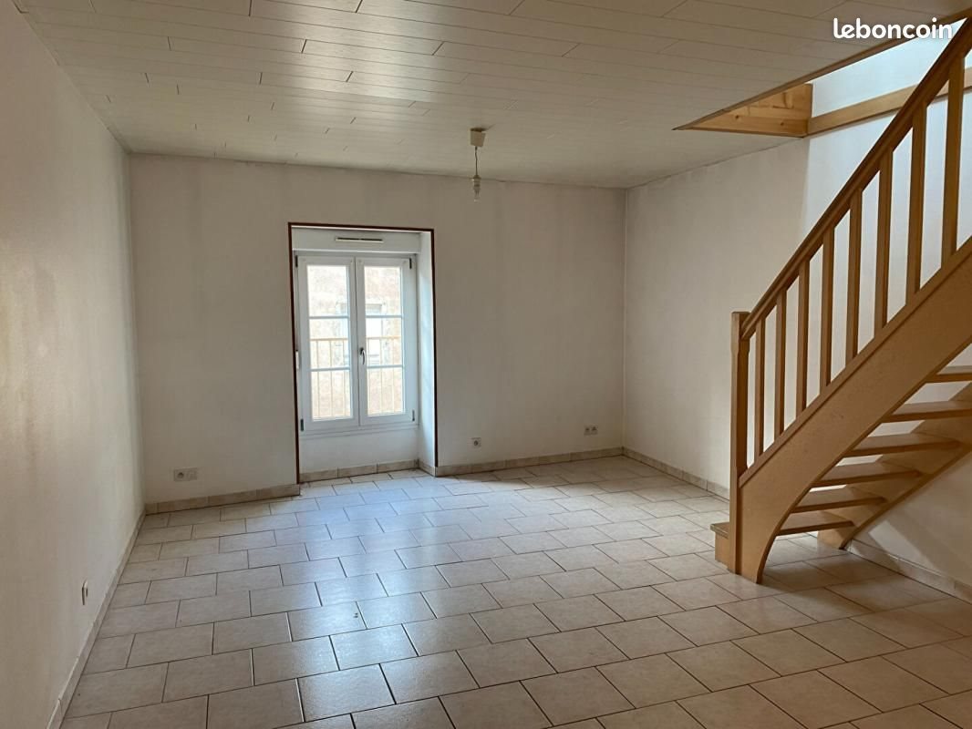 Appartement à louer, 48m², Rougemont