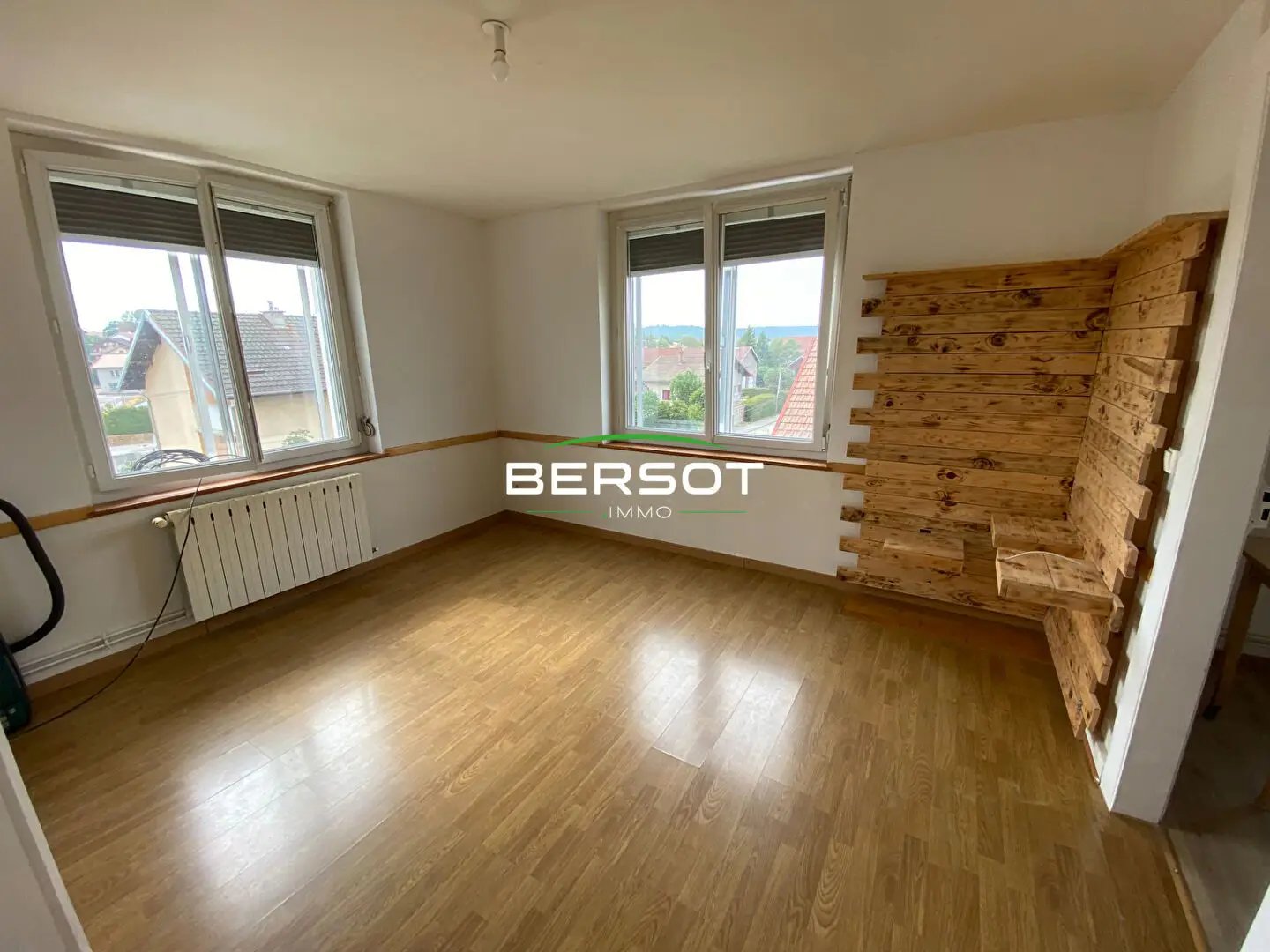 Appartement à louer, 70m², Avoudrey