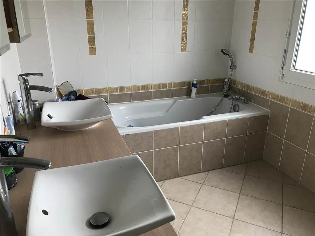 Appartement à louer, 105m², Morteau