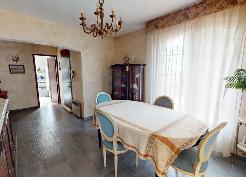 Maison à vendre, 120m², Solliès-Ville