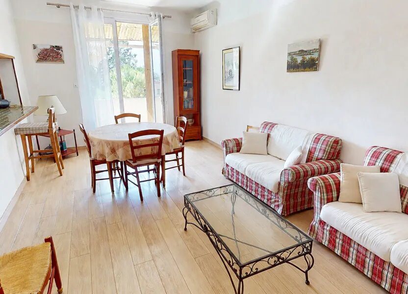 Appartement à vendre, 70m², Cuers