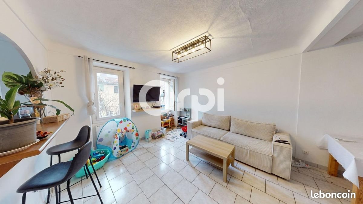 Appartement à vendre, 45m², La Farlède