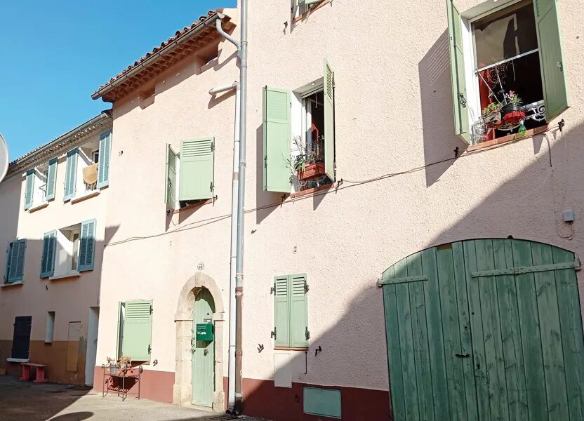 Appartement à louer, 20m², La Crau