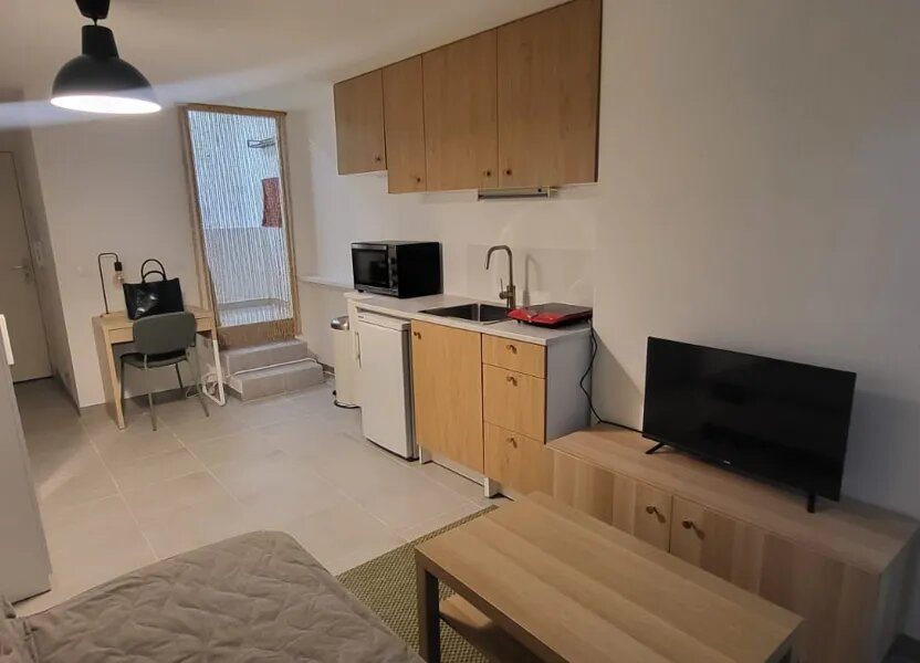 Appartement à louer, 19m², Toulon