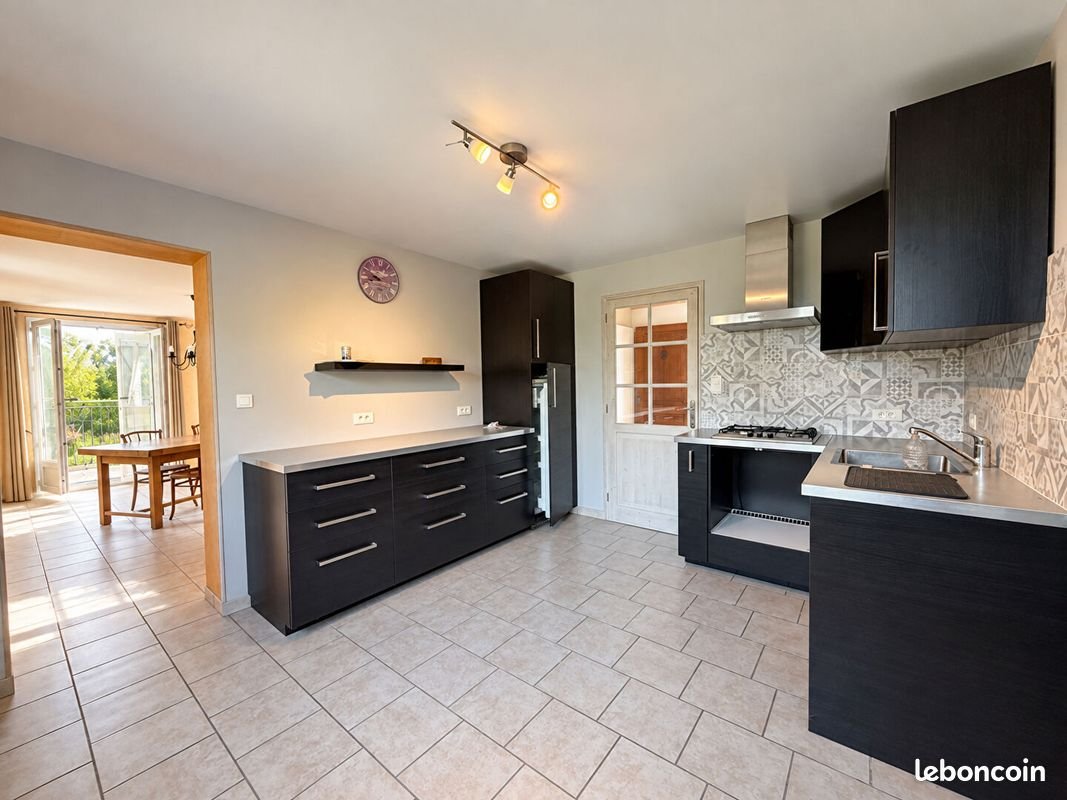 Maison à vendre, 135m², Bletterans