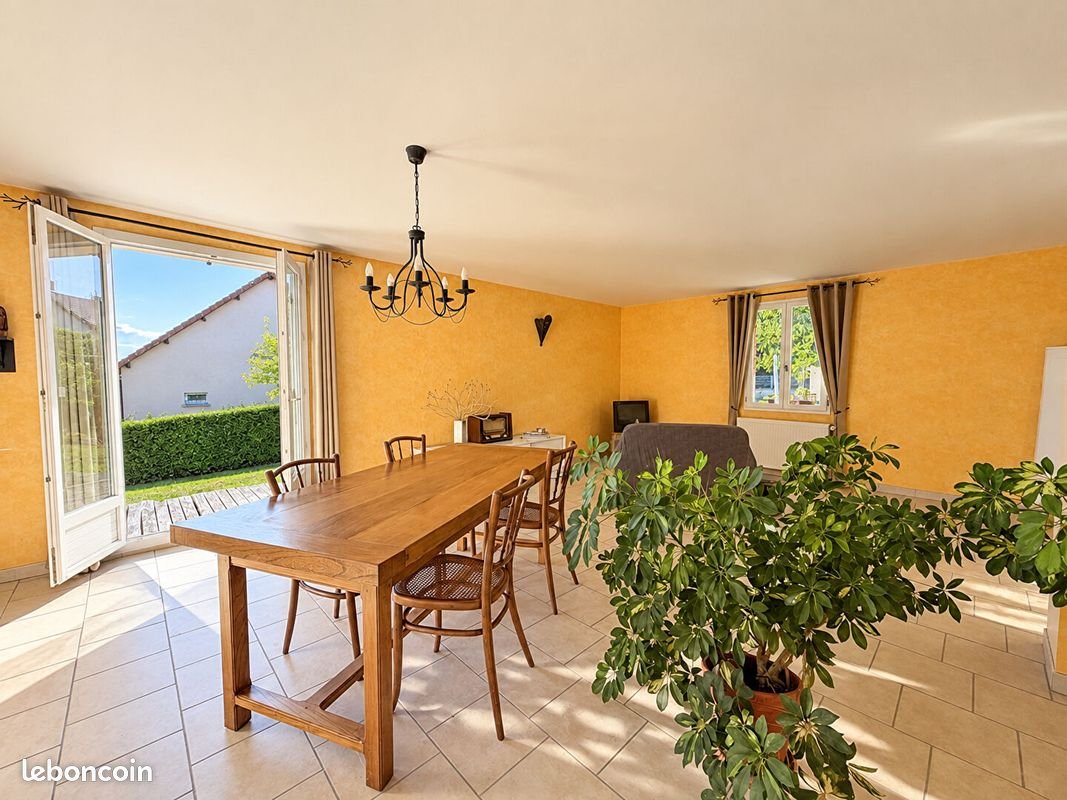 Maison à vendre, 135m², Bletterans
