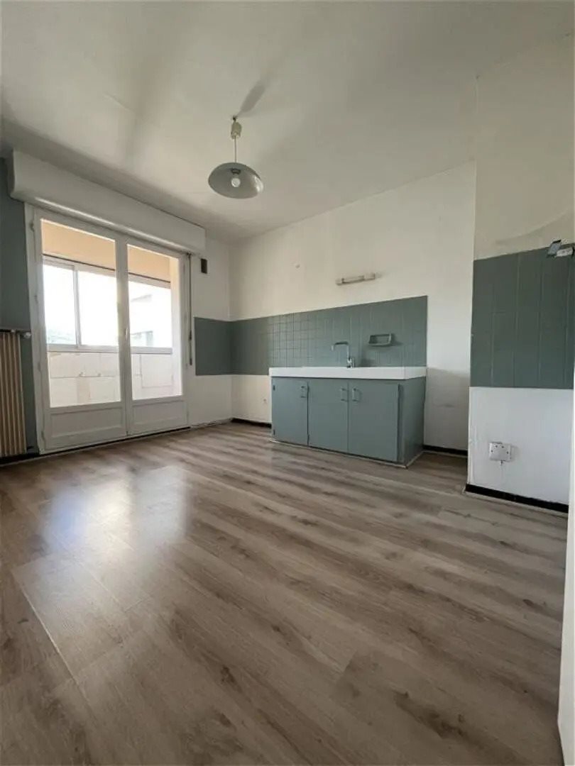 Appartement à vendre, 77m², Lons-le-Saunier