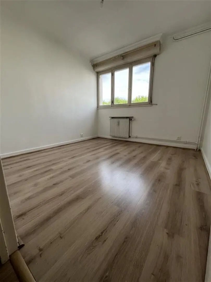 Appartement à vendre, 77m², Lons-le-Saunier