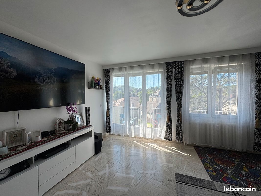Appartement à vendre, 113m², Lons-le-Saunier
