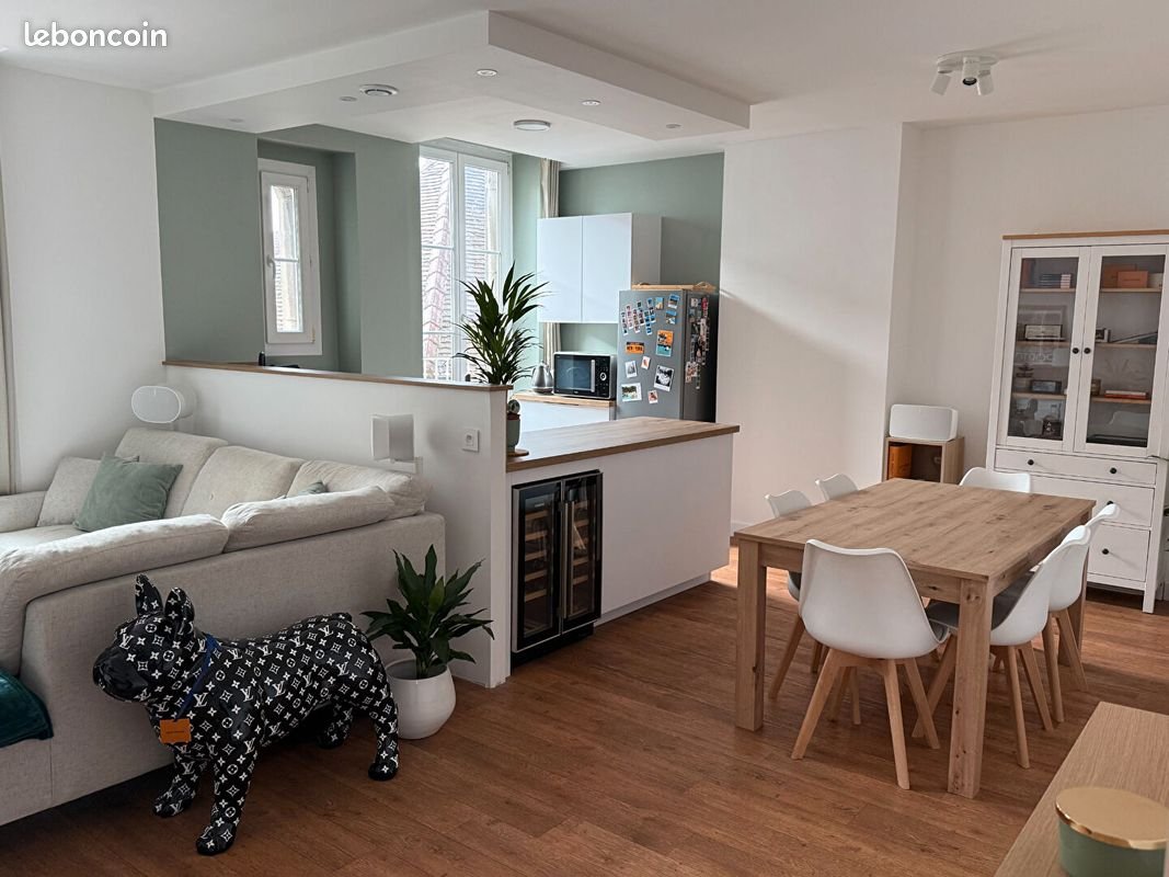 Appartement à vendre, 65m², Lons-le-Saunier