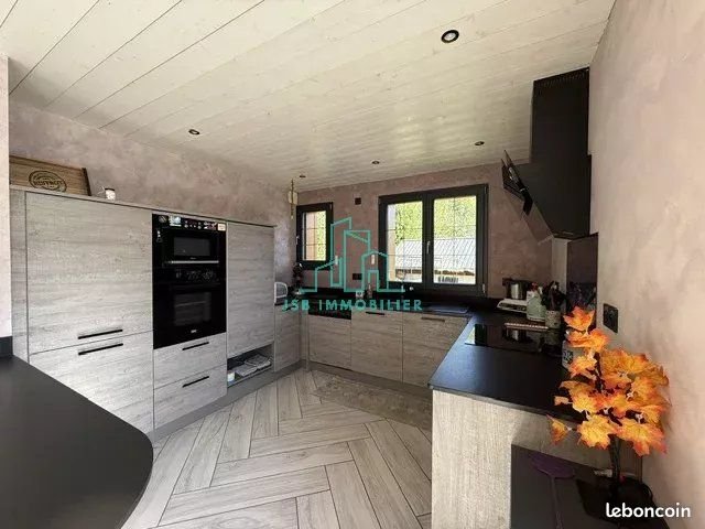 Maison à vendre, 89m², Saint-Georges-des-Hurtières