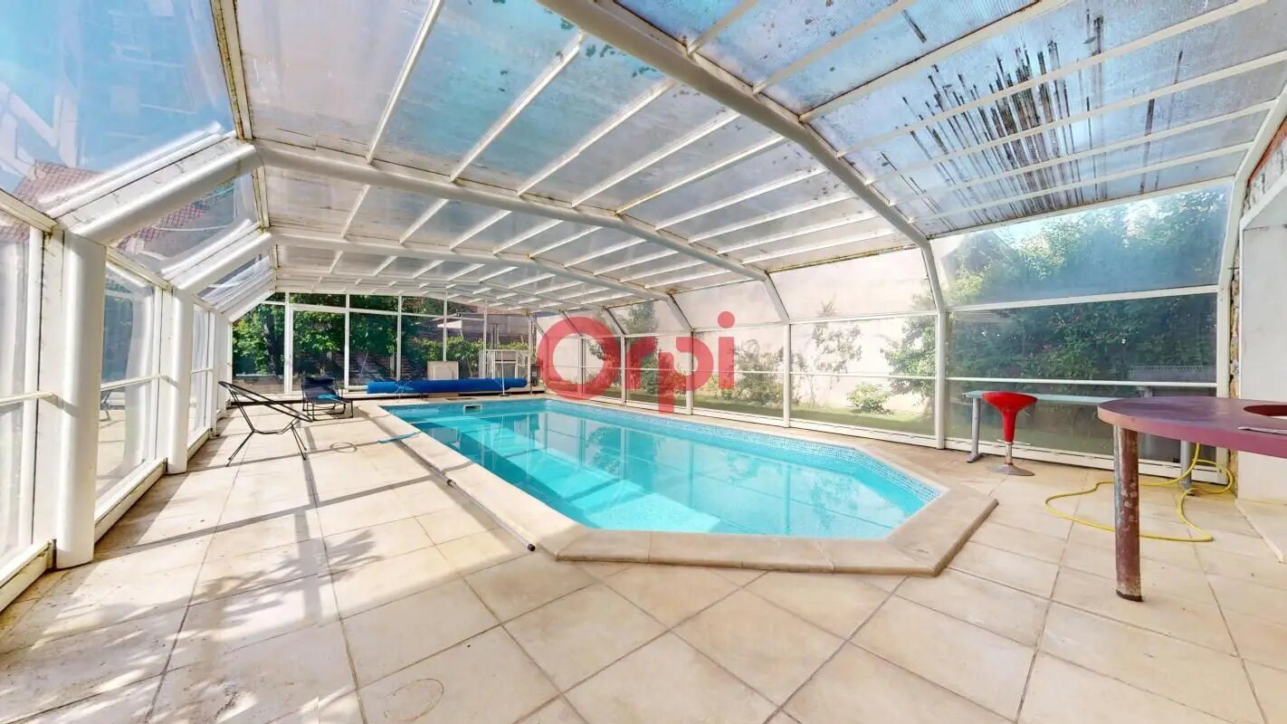 Maison à vendre, 265m², Montfermeil
