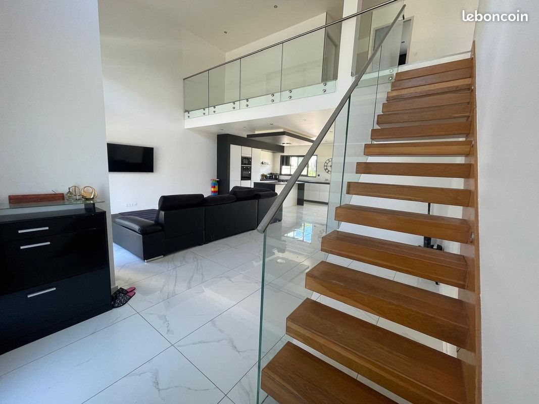 Maison à vendre, 165m², Saint-Erblon