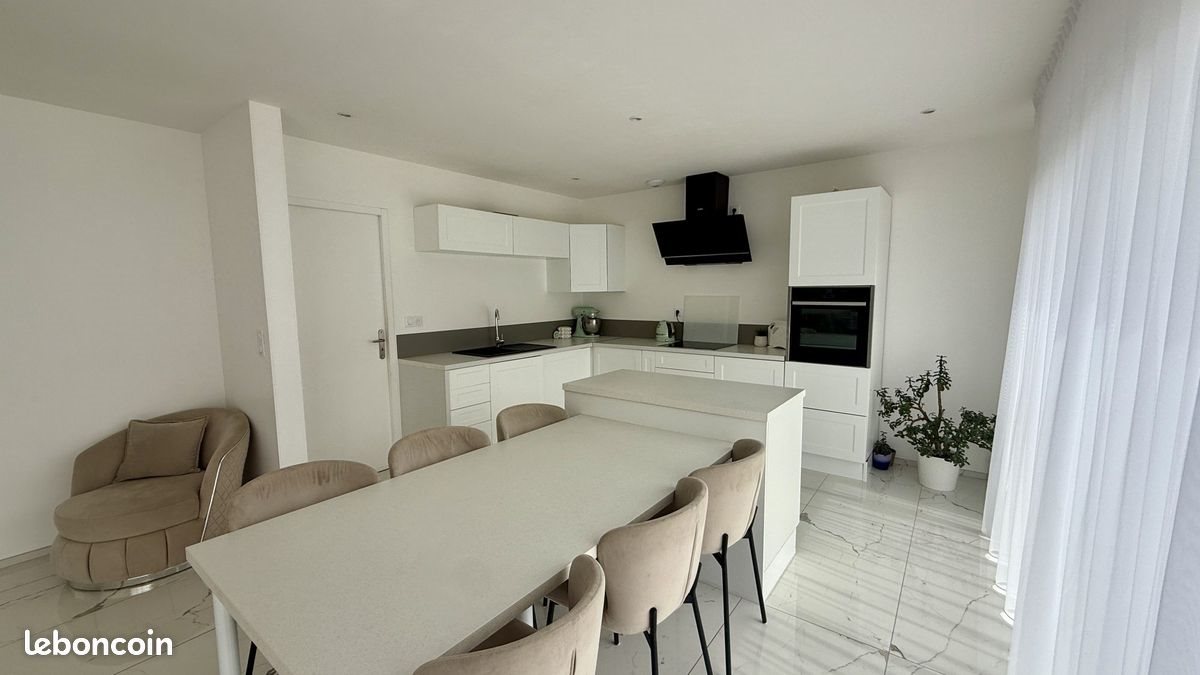 Maison à vendre, 152m², Vern-sur-Seiche