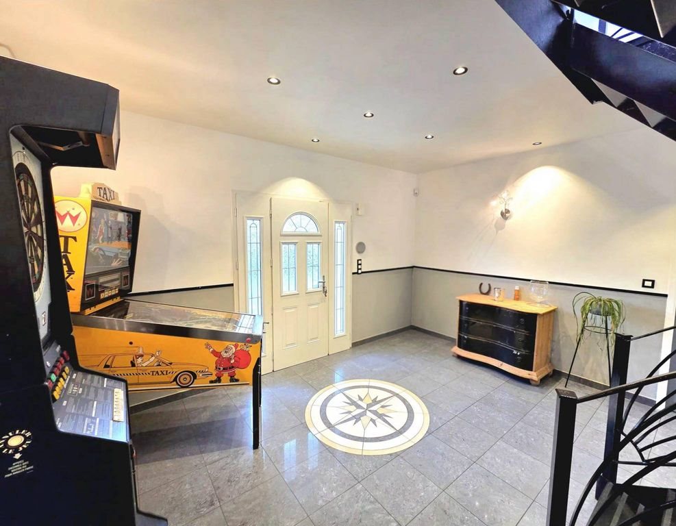 Maison à vendre, 265m², La Bouëxière