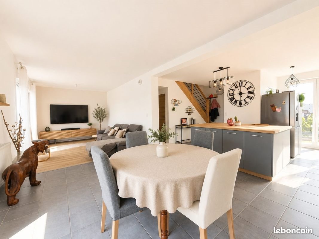 Maison à vendre, 102m², Châteaugiron