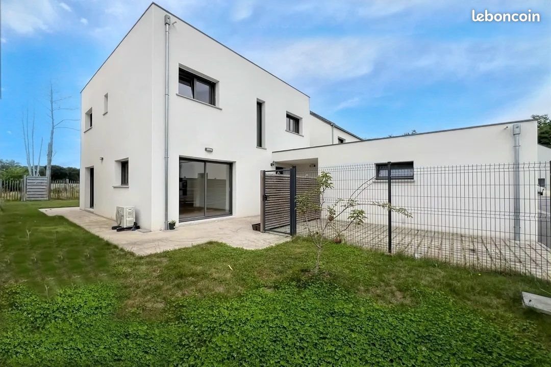 Maison à vendre, 142m², Orgères