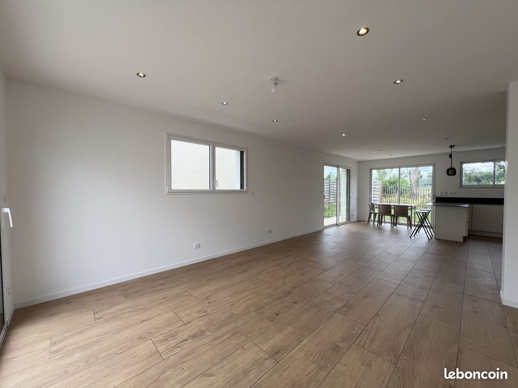 Maison à vendre, 142m², Orgères