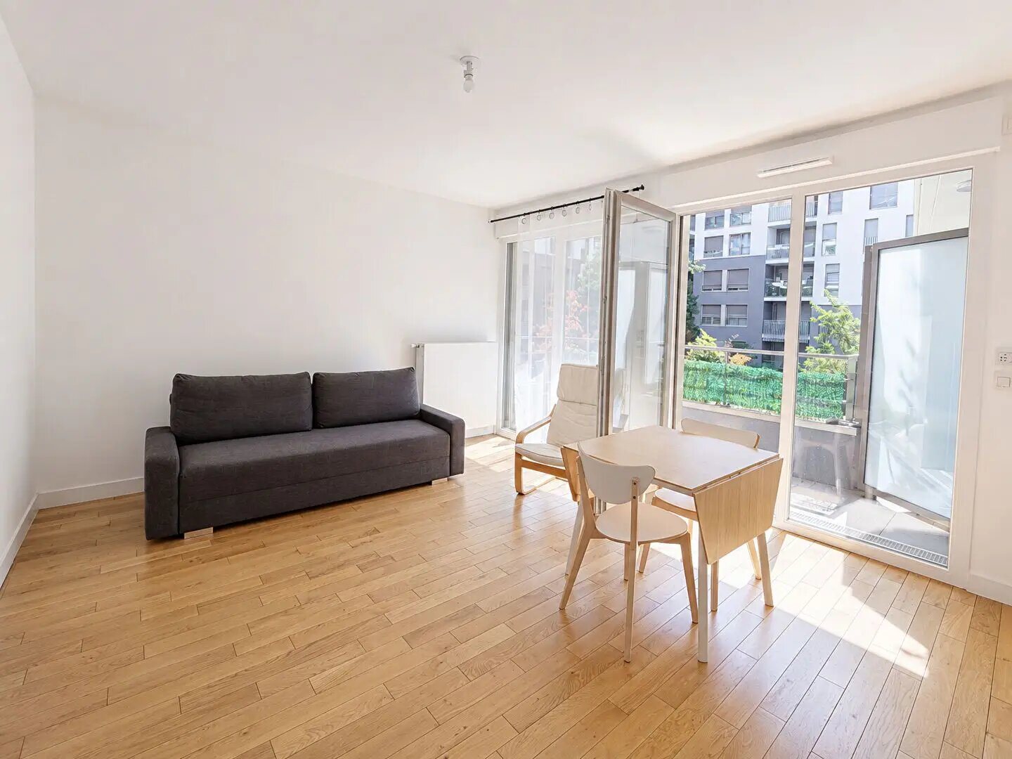 Appartement à louer, 32m², Courbevoie