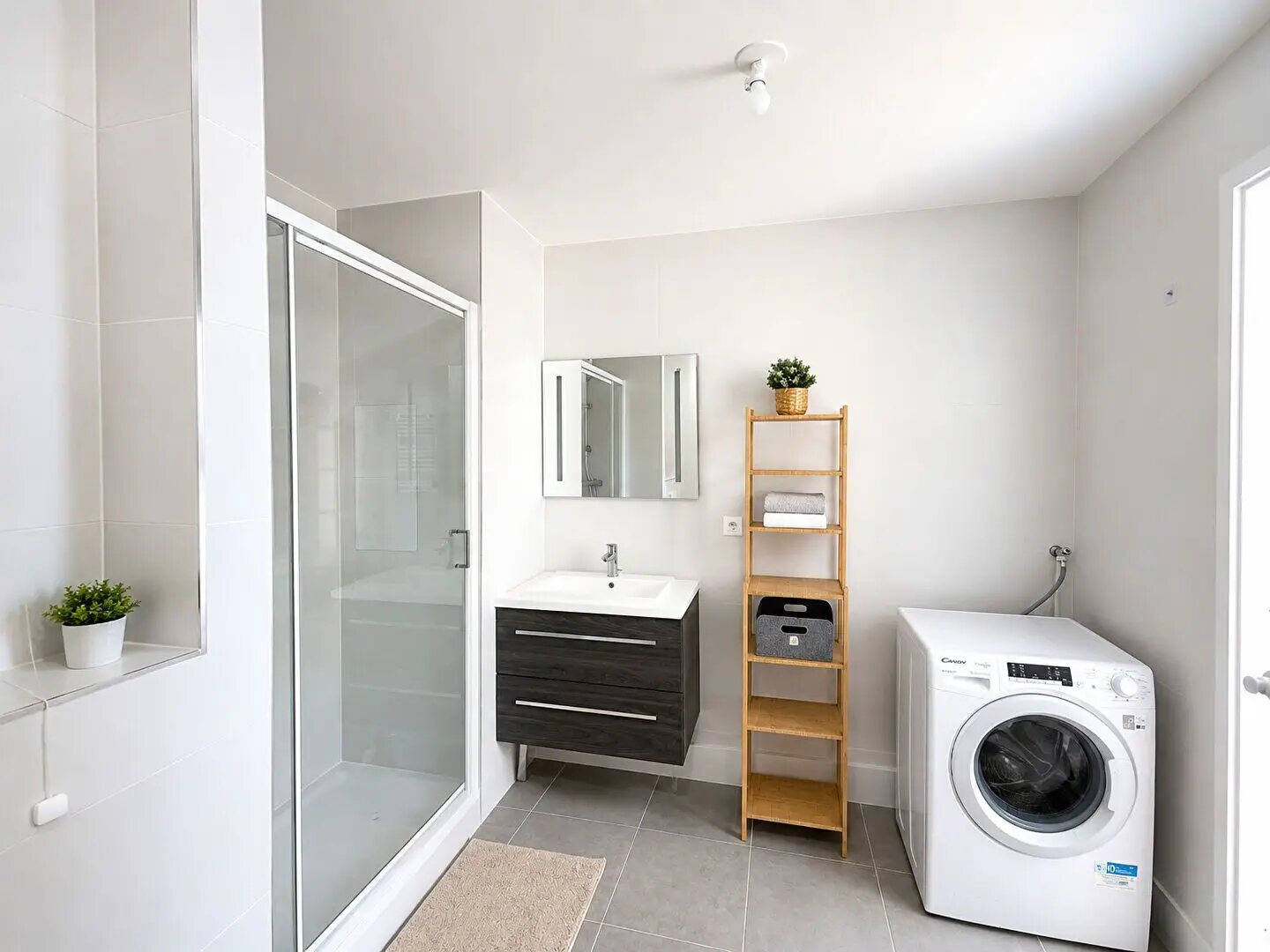 Appartement à louer, 32m², Courbevoie