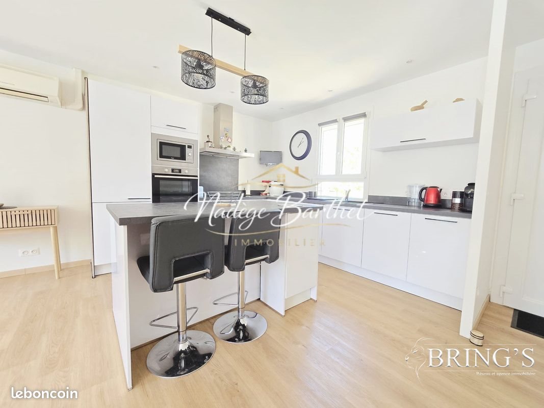 Maison à vendre, 90m², Rougiers