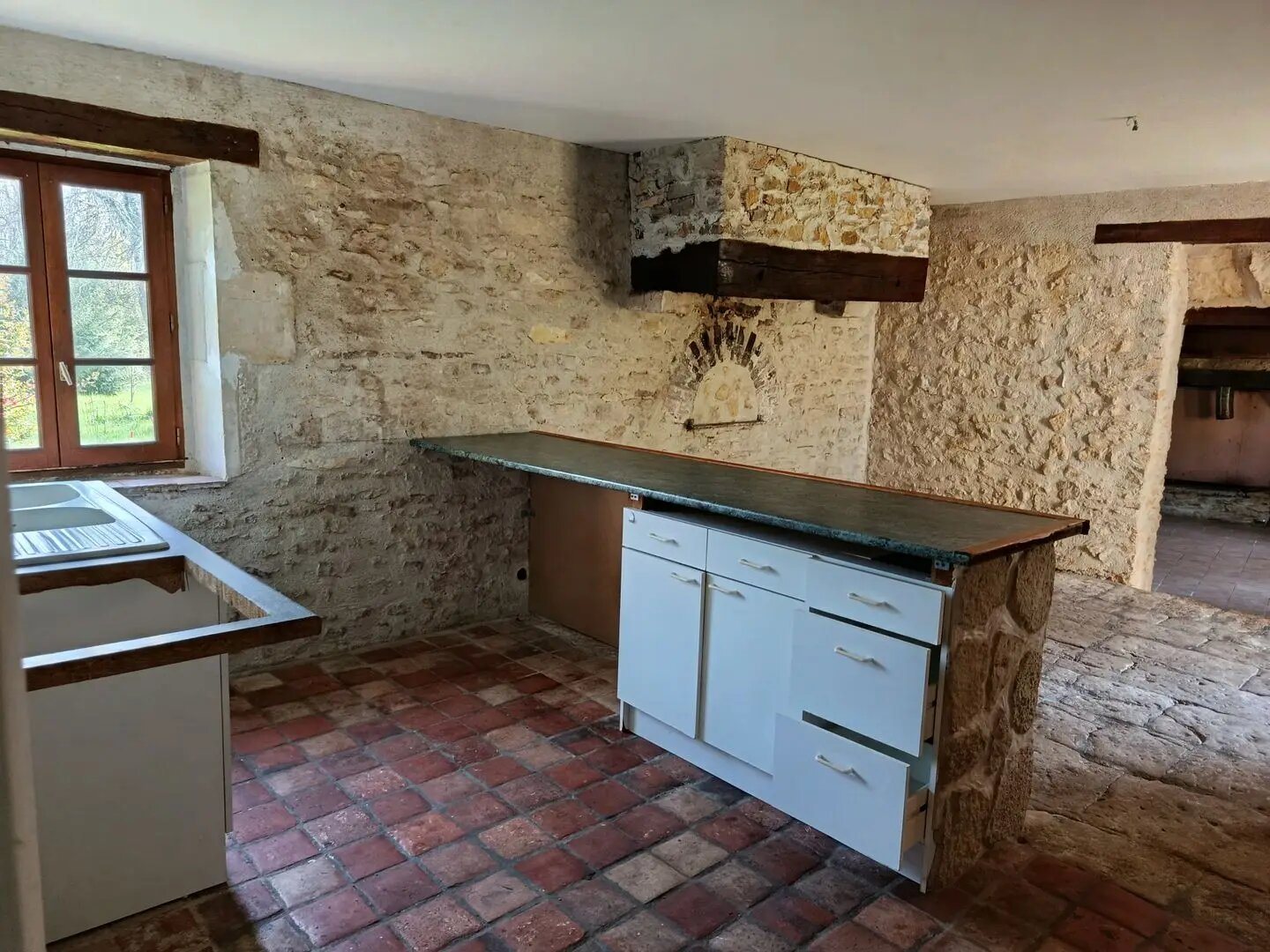 Maison à vendre, 325m², Germigny-l'Exempt