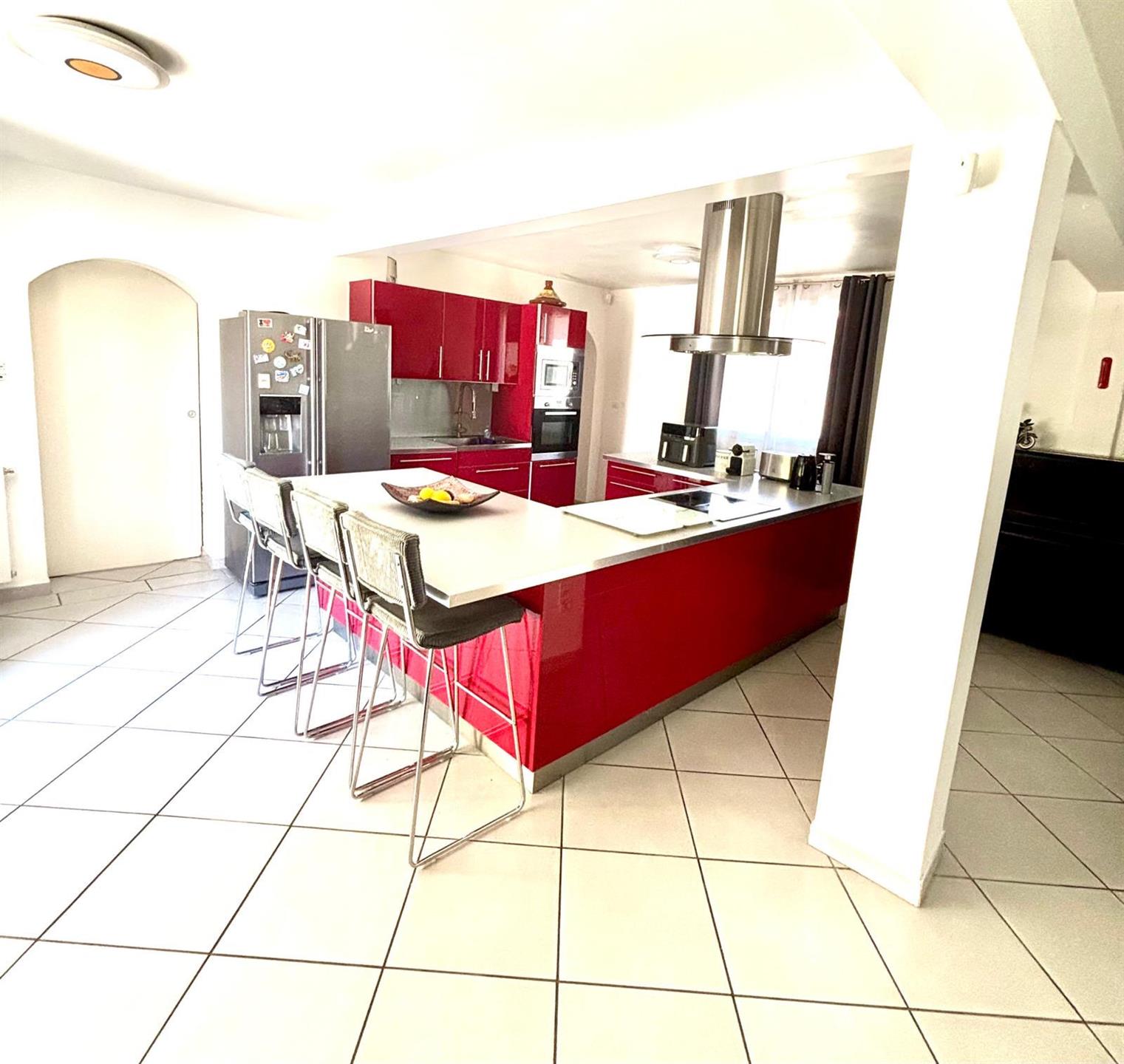 Maison à vendre, 120m², Miramas