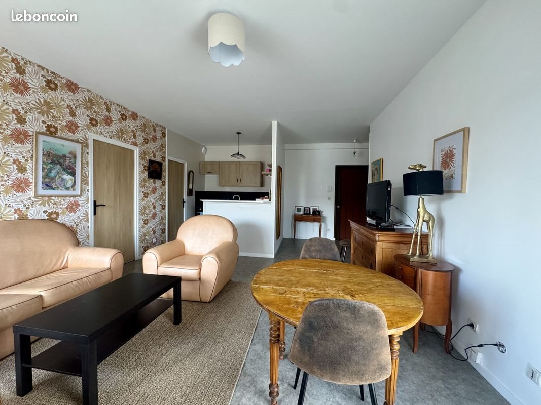 Appartement à louer, 47m², Beauvais